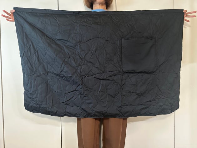 無印良品「収納ポケット付き3WAYブランケット」