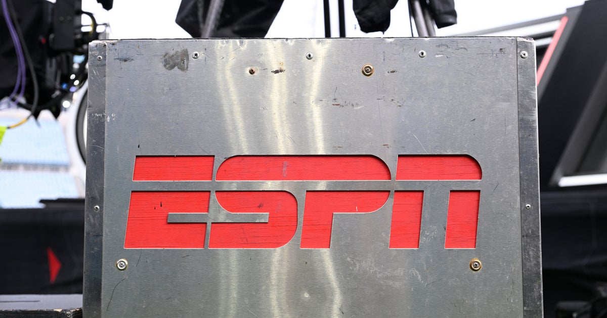 FOXニュース司会者、ESPNで「黒人はあなたを嫌っている」と言われたと語る