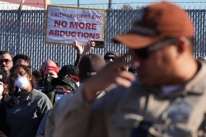 Nearly Two Dozen Arrested As Faith Leaders Protest Outside Chicago-Area ...