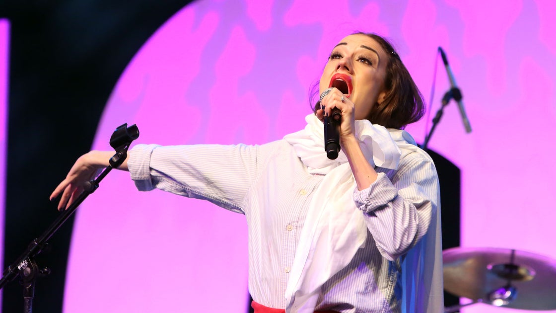 Colleen Ballinger Calls Ukulele Video Embarrassing