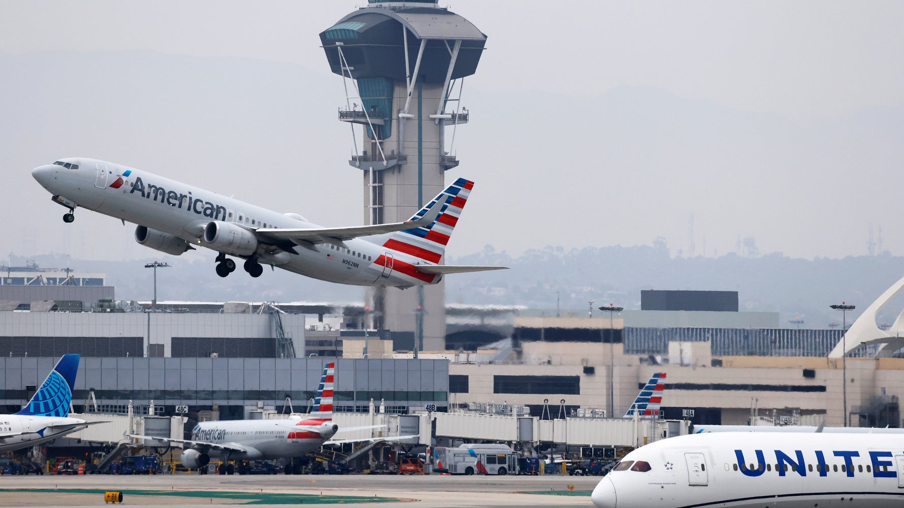 FAA Lifts Flight Restrictions After 43-Day Government Shutdown