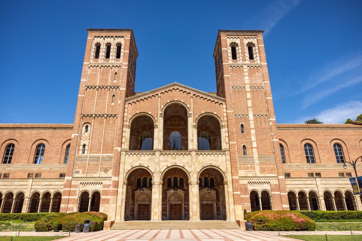 U.S. Colleges See Steep Drop In International Student Enrollment: Report