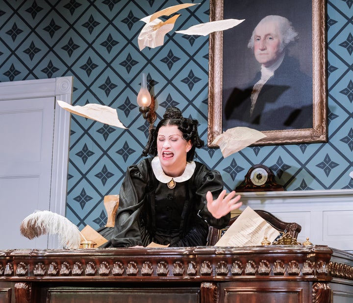 Monsoon will return to the role of Mary Todd Lincoln in the smash Broadway comedy "Oh, Mary!" in January 2026.