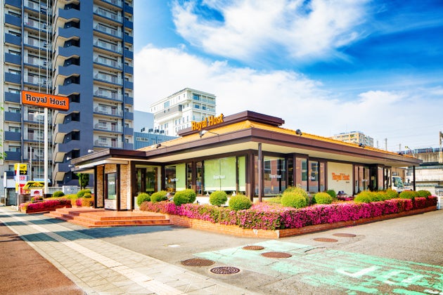 ロイヤルホストの外観