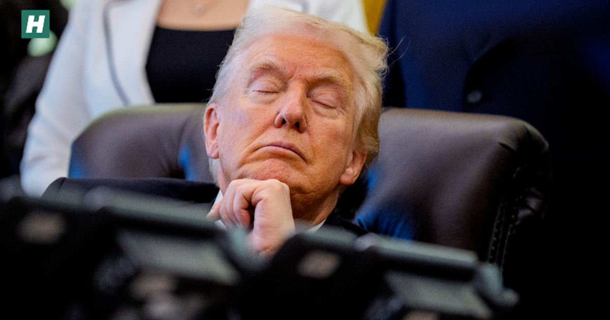 Trump’s Oval Office Nap