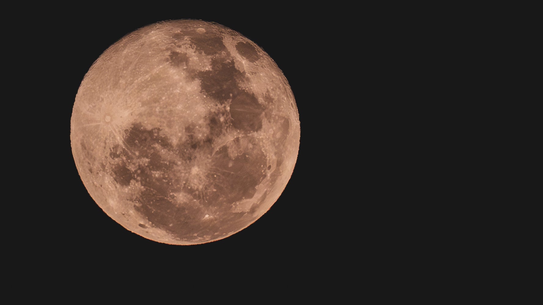 2025年最後の満月「コールドムーン」とは？いつ観測できる？特別なスーパームーンの意味を解説 | ハフポスト WORLD