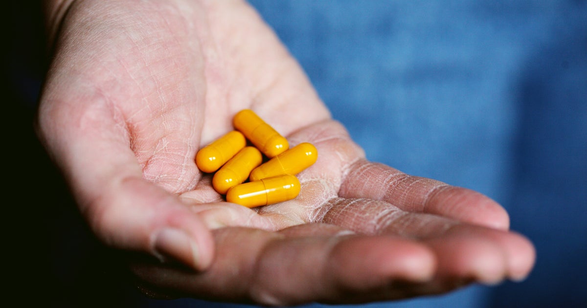 6 Supplements A Surgeon Warns Never To Take At The Same Time