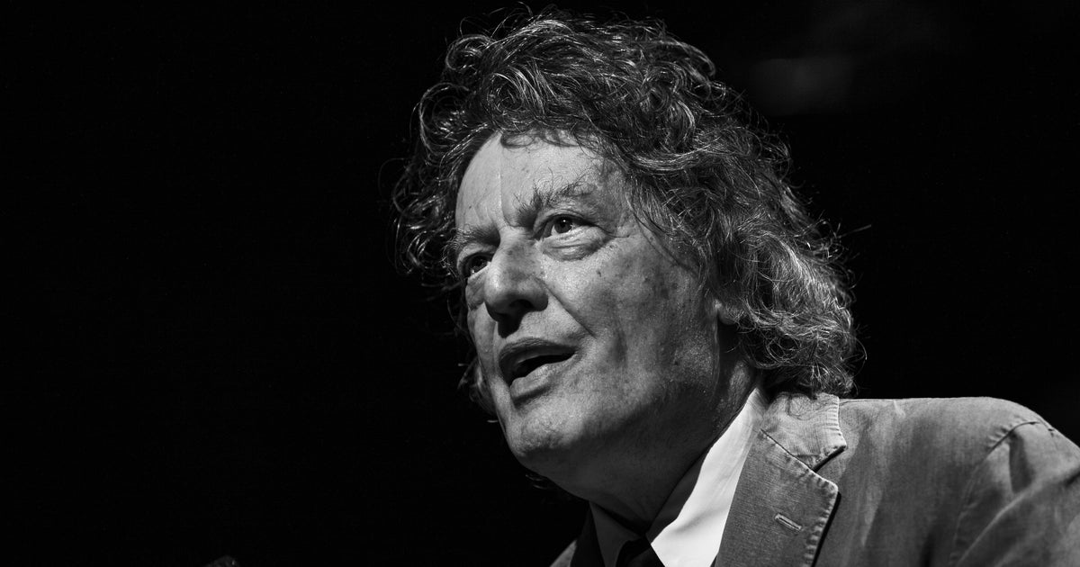 Academy Award-Winning Playwright Tom Stoppard Has Died