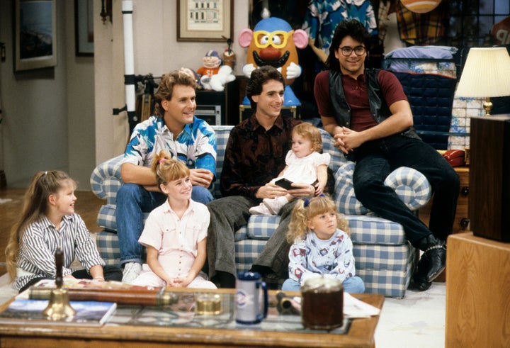 Los Angeles, CA - 1987: (Not In Order) Jodie Sweetin, Mary-Kate / Ashley Olson, Bob Saget, Candace Cameron Bure, Dave Coulier, John Stamos, Andrea Barber appearing in the ABC tv series 'Full House', episode 'Our Very First Promo'.