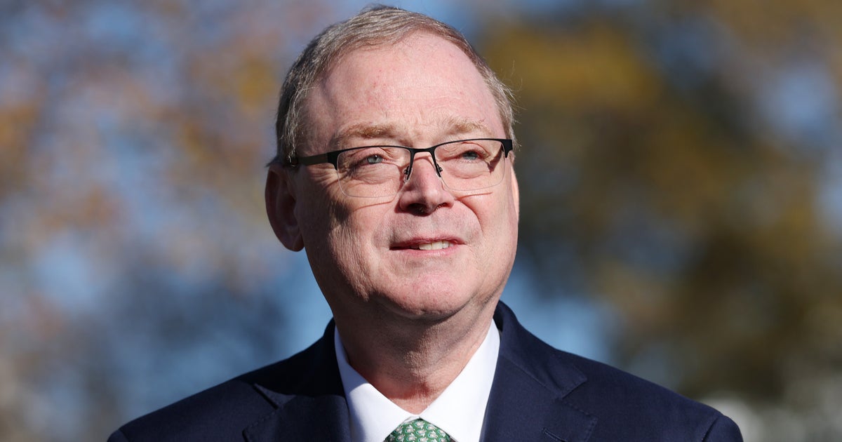 Top Trump Adviser Mocked After Boasting About Saving Americans... 19 Cents