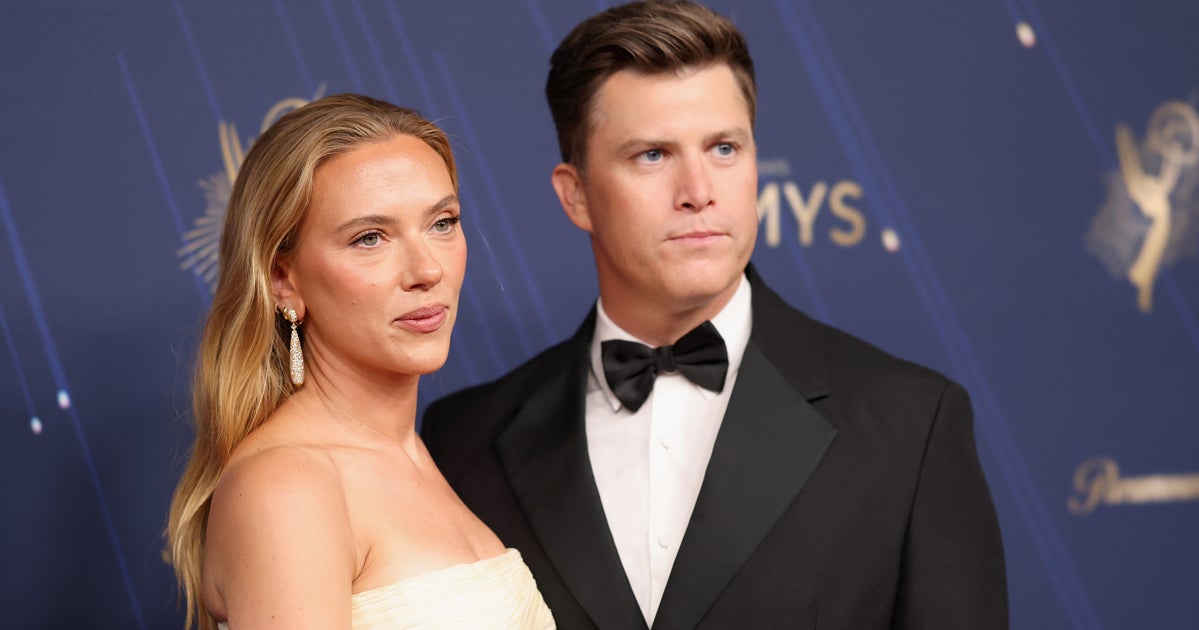 Scarlett Johansson Spills On Why She Ditched Now-Husband Colin Jost On First Date - HuffPost image