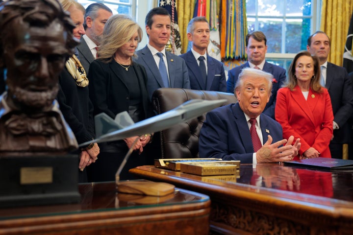 Trump launched into yet another xenophobic tirade against Somali immigrants during an Oval Office meeting on Wednesday.