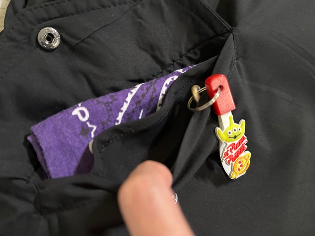 ポケットの中に仕切り