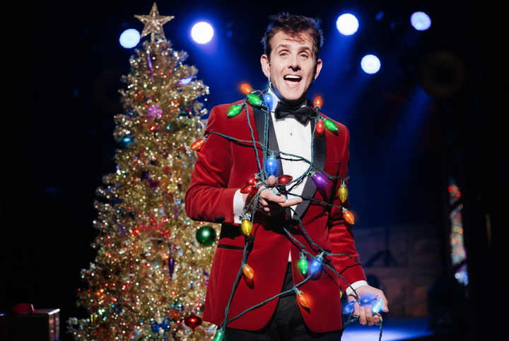 Joey McIntyre stars in “Tinselcolor: Holiday Soundtracks Live,” which runs in Los Angeles through December 30.