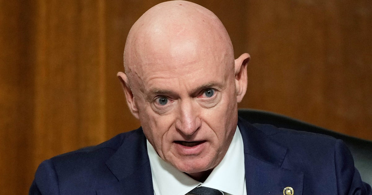 Mark Kelly Says This 'Exciting' Scientific Find Raises Questions Of Life Beyond Earth