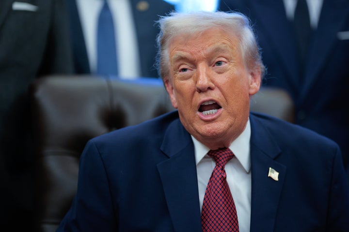 U.S. President Donald Trump goes on a tirade against Somali immigrants.