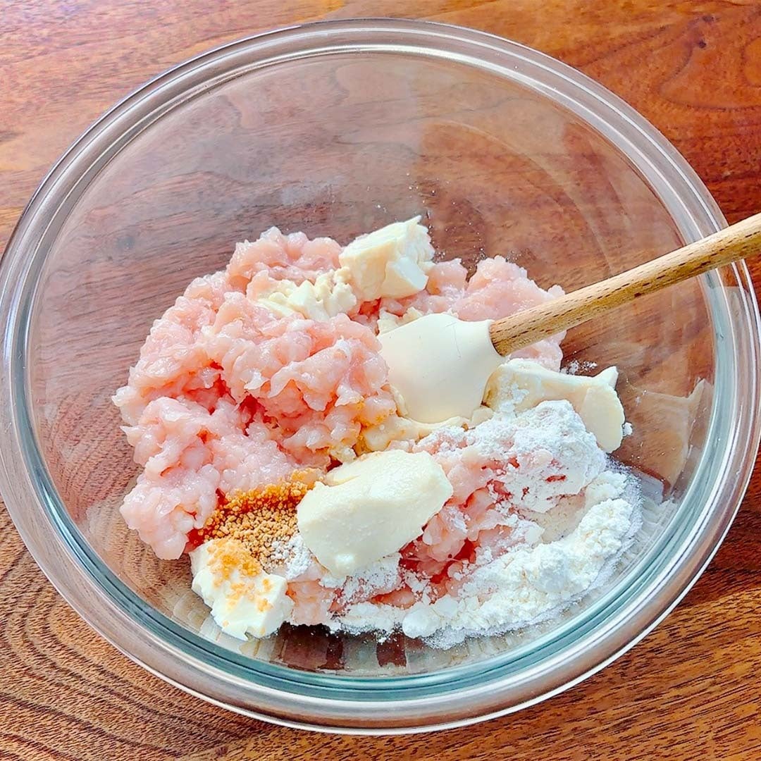 唐揚げよりウマすぎ！】鶏むね肉は全部こう作る「一口で止まらん