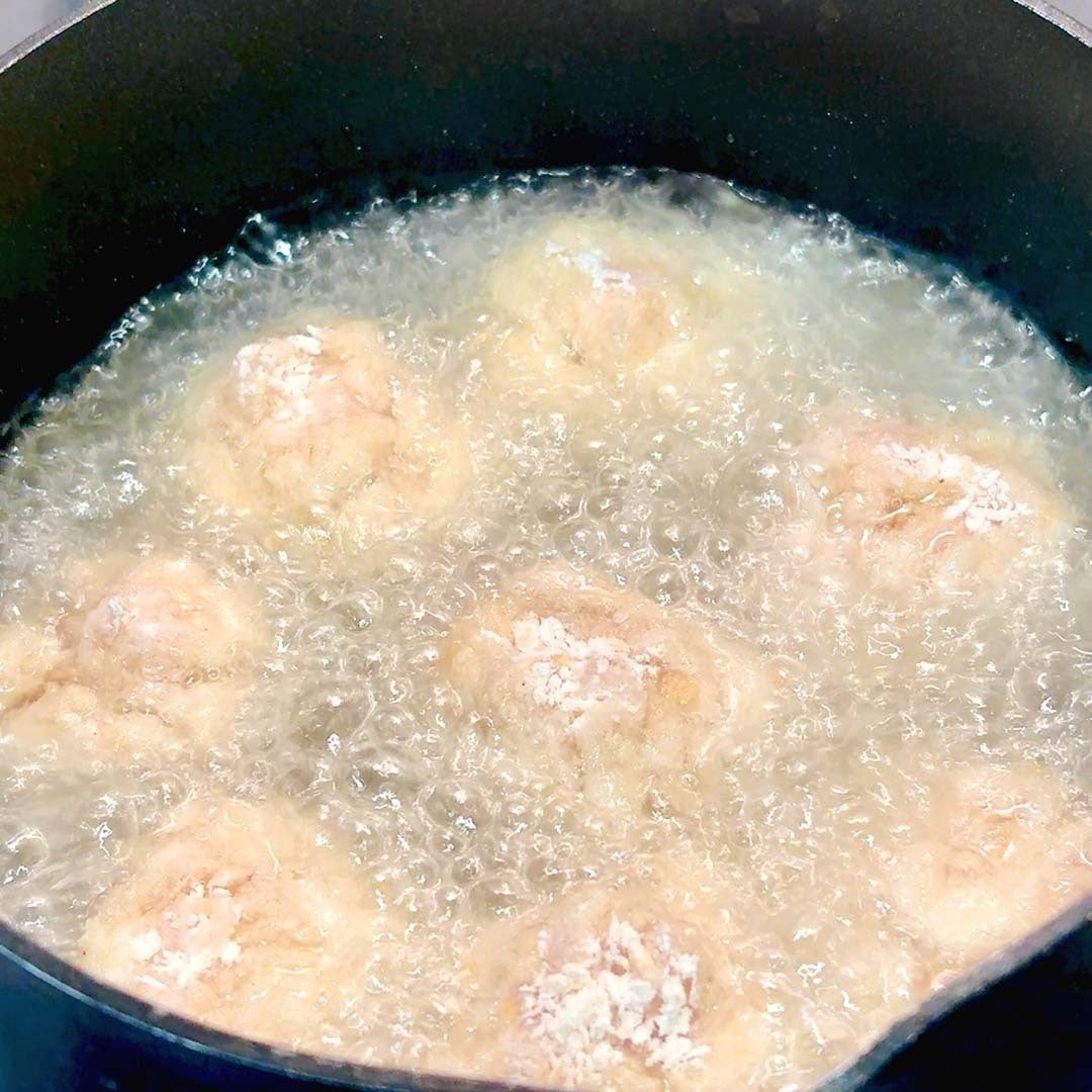 唐揚げよりウマすぎ！】鶏むね肉は全部こう作る「一口で止まらん