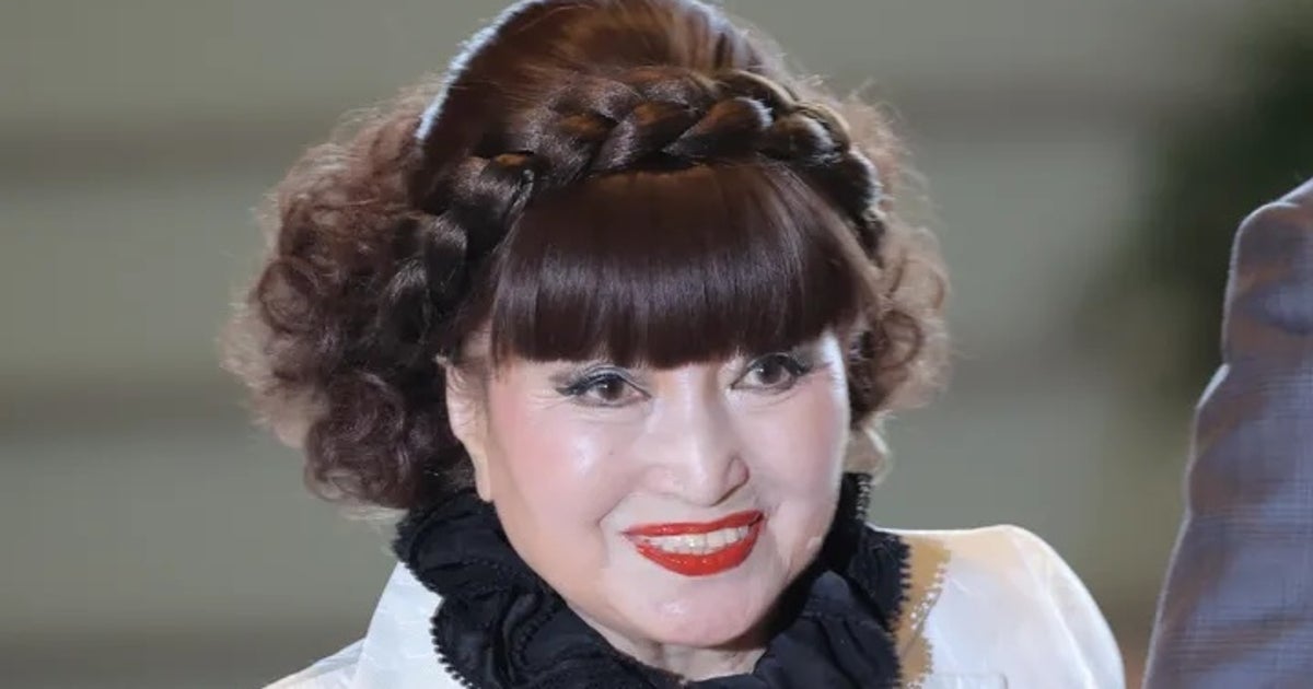 黒柳徹子、久米宏との思い出の写真を公開「本当の親友だった」「私の涙が見えますか」