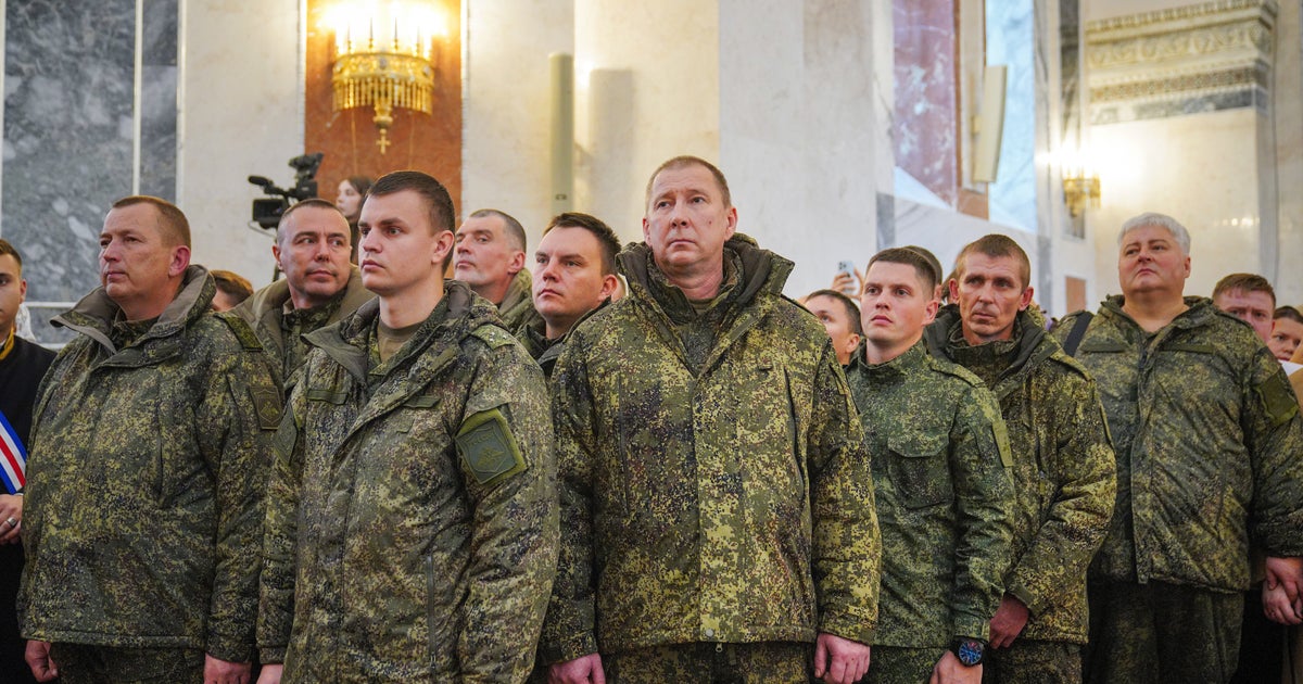 Putin Army 'Falsifying' Records To List Soldiers Killed On The Battlefield As 'AWOL'
