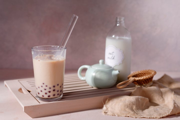 A Horrifying TikTok Reveals The Risks Of Ingesting From Glass Straws — If You Use Them, Learn This A Horrifying TikTok Reveals The Risks Of Ingesting From Glass Straws — If You Use Them, Learn This