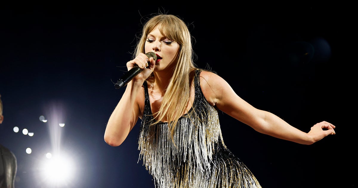 'Taylor Swift Is A Nazi' Narrative Boosted By Coordinated Online Effort, New Report Finds