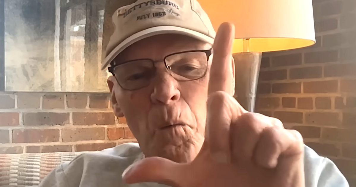 James Carville Lets Fingers Do Talking In 'Loser'-Laced Takedown Of Trump