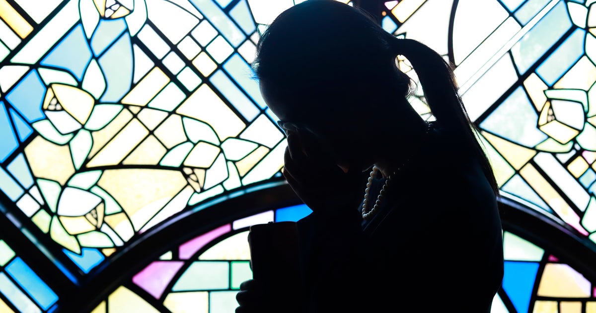 Signs Of 'Religious Psychosis' Experts REALLY Want You To Recognize