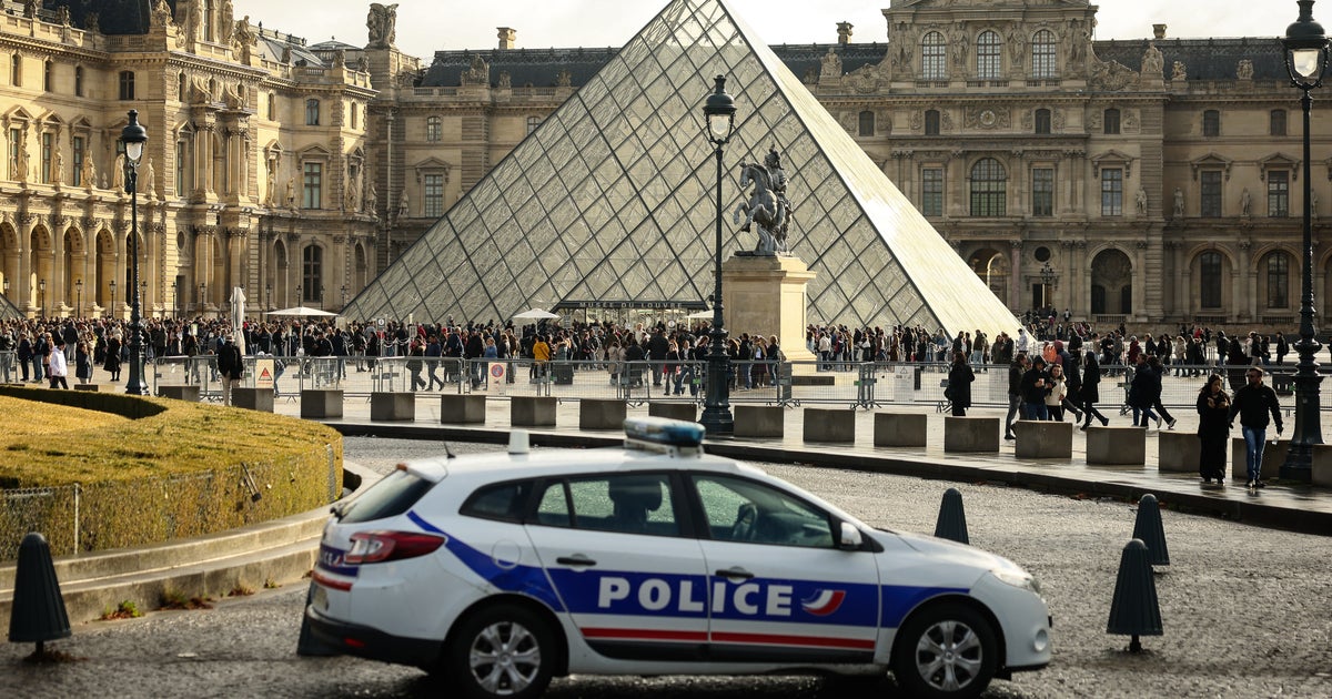 Louvre Suffers Yet Another Setback Louvre Suffers Yet Another Setback