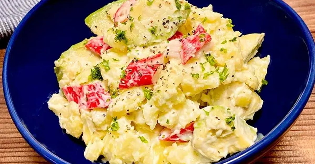 【いつもの料理にアレを入れてみて】ポテトサラダもトマト×アボカドも激うまに化ける！リピ確定の簡単副菜レシピ3選