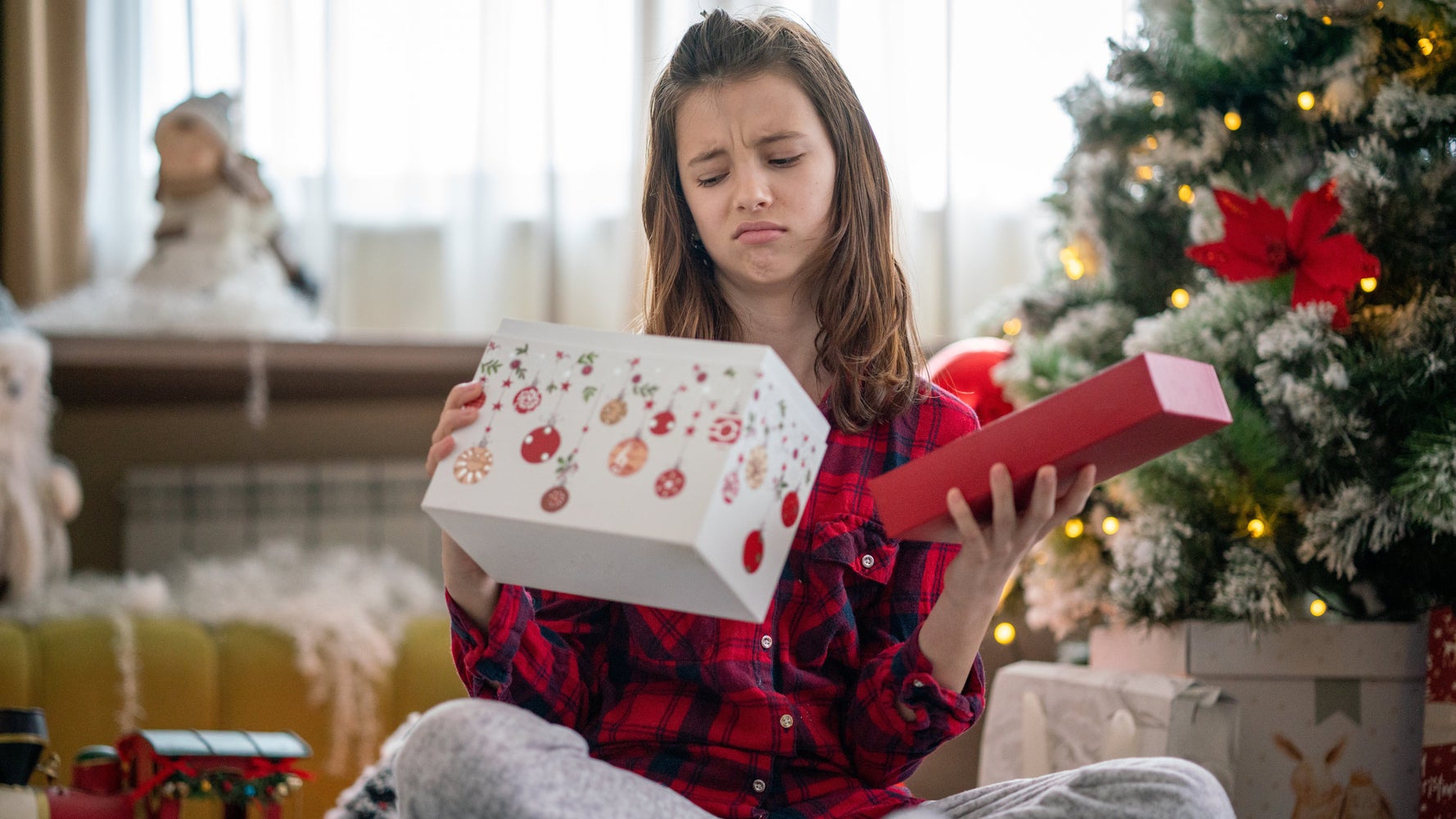 Scam Alert: Fake Toys Like Labubu Cost Canadians Hundreds This Holiday
