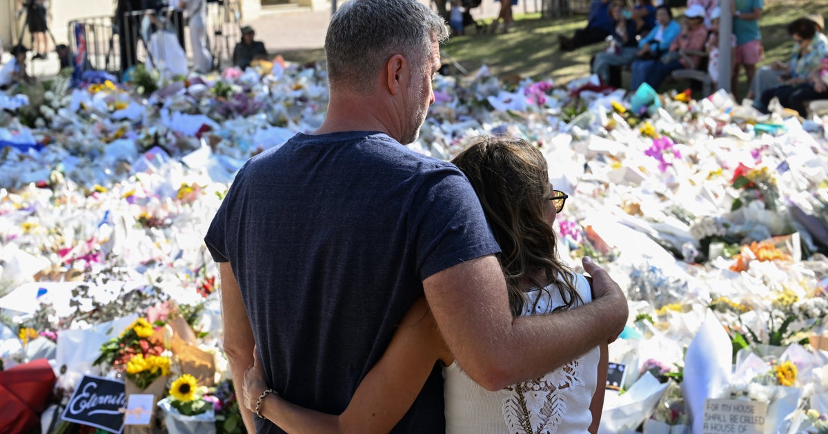 Bondi Beach Shooting Suspect Charged With Murder, Terrorism