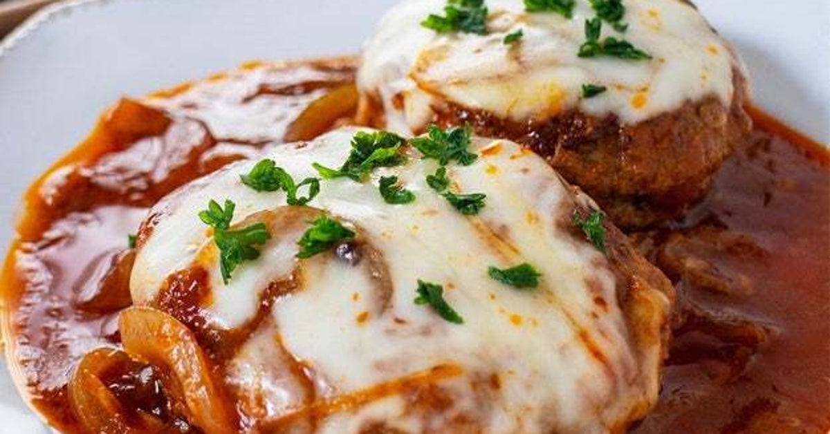 【お店みたいなハンバーグ】「過去1おいしい」と家族全員が大絶賛。ハンバーグの簡単人気レシピ3選