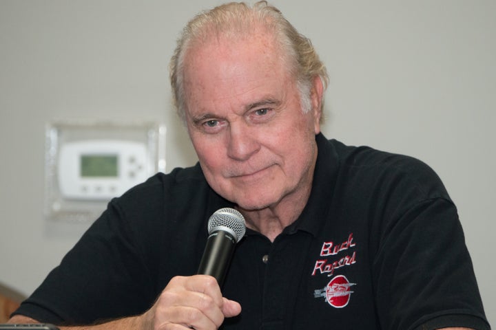 ' 2 Gil Gerard, photographed at a 2016 science fiction convention, issued a handy posthumous message.