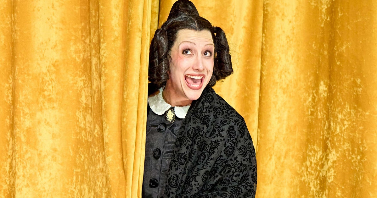 Oh, Mary! West End Review: Comedy Is Every Bit As Hysterical And Outrageous As Its Broadway Counterpart