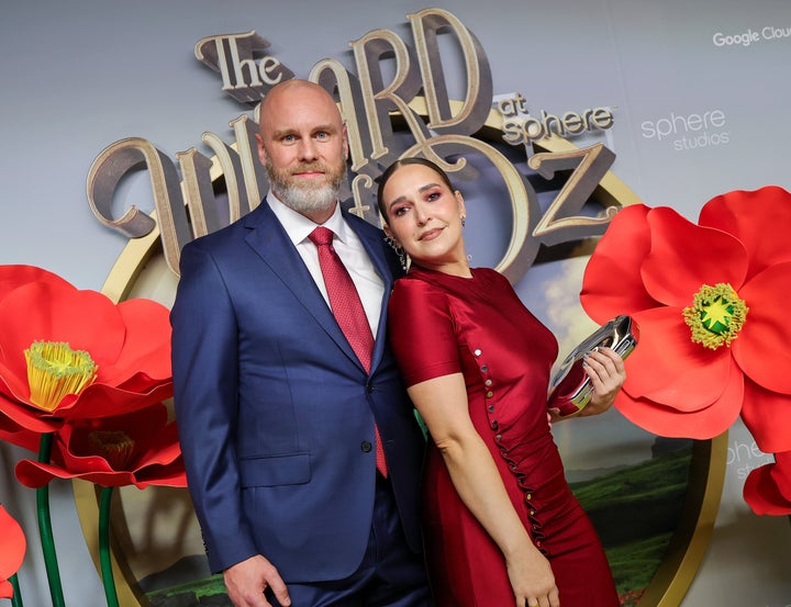 Vosk and her fiancé Dave Godar will marry in the summer of 2026. 