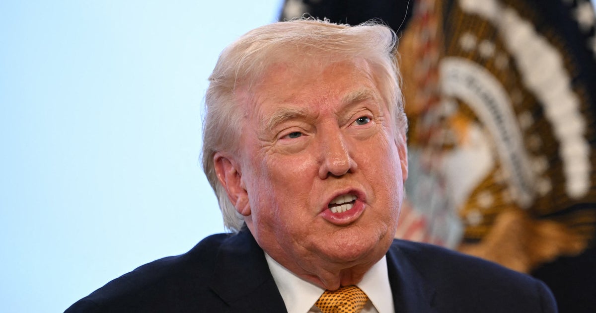 'The Daily Show' Roasts Trump Over A Yule Log – For 1 Particular Habit