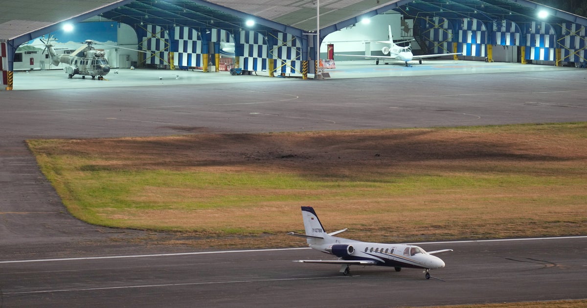 U.S. Military Operation In Venezuela Disrupts Air Travel, Hundreds Of Flights Canceled