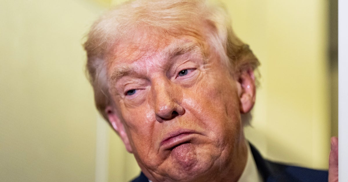 Trump Pours Cold Water Over Claim Ukraine Hit Putin's Home In Surprise Boost For Kyiv