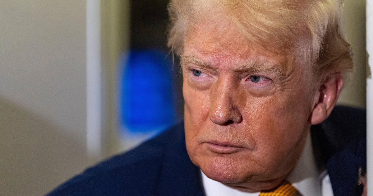 Trump Admin Says It's Cutting Welfare Funds To Blue States Over Alleged Minnesota Fraud