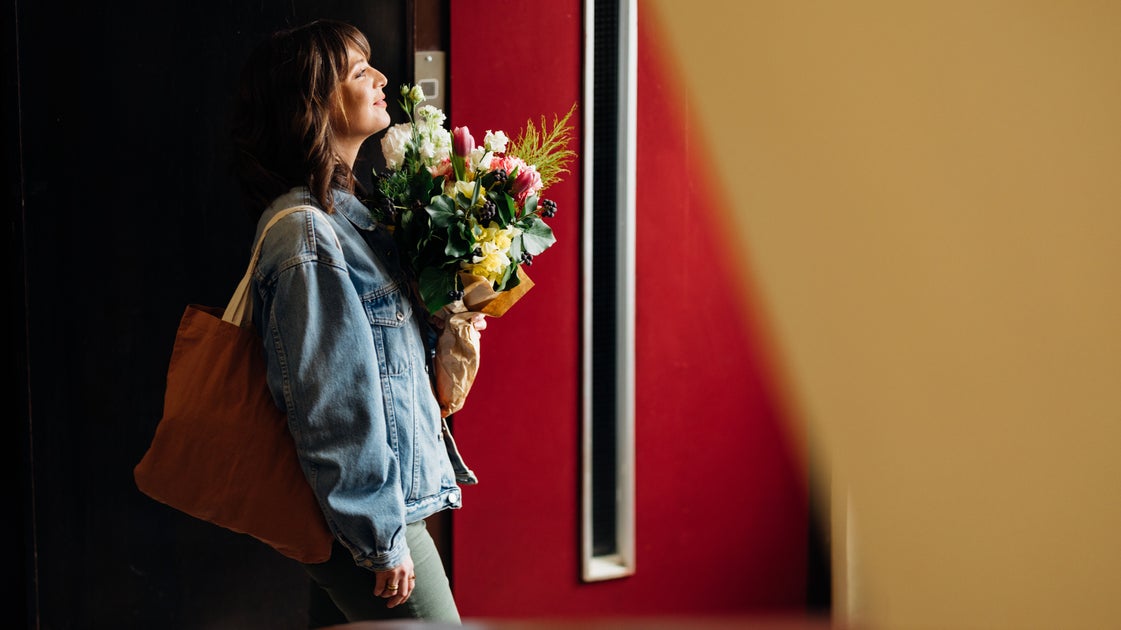 'Retromancing' Might Be The Answer To Your Relationship Burnout