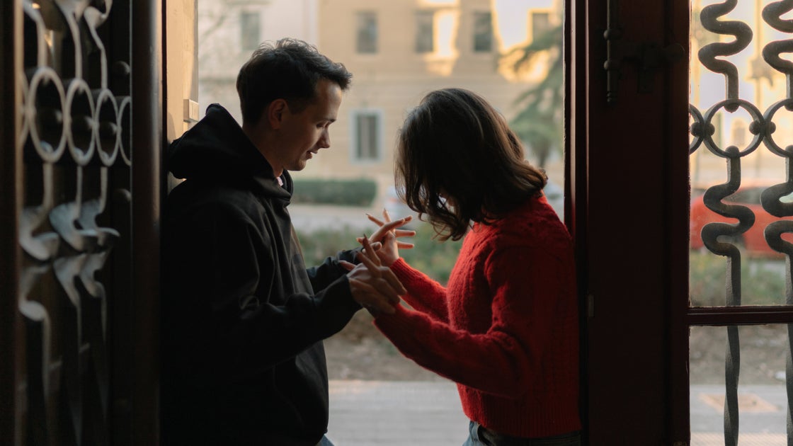 'Stack Dating' Might Mean Going On 2 To 3 Different Dates In A Day. Is It Worth It?