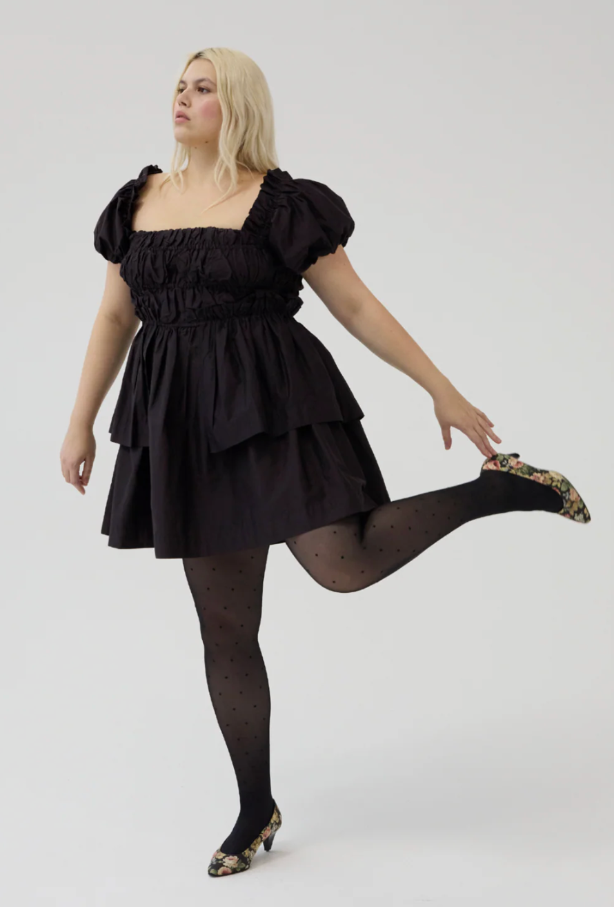 princess polly baby blue dress Black Short Sleeved Velvet V-Neck Mini Dress main image 0