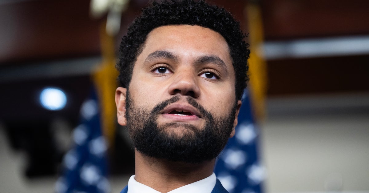 Progressives In Congress Draw A Line On ICE