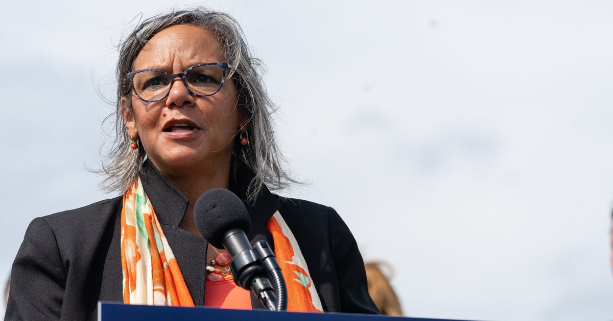 Democrats Unveil 3 Articles Of Impeachment Against Kristi Noem