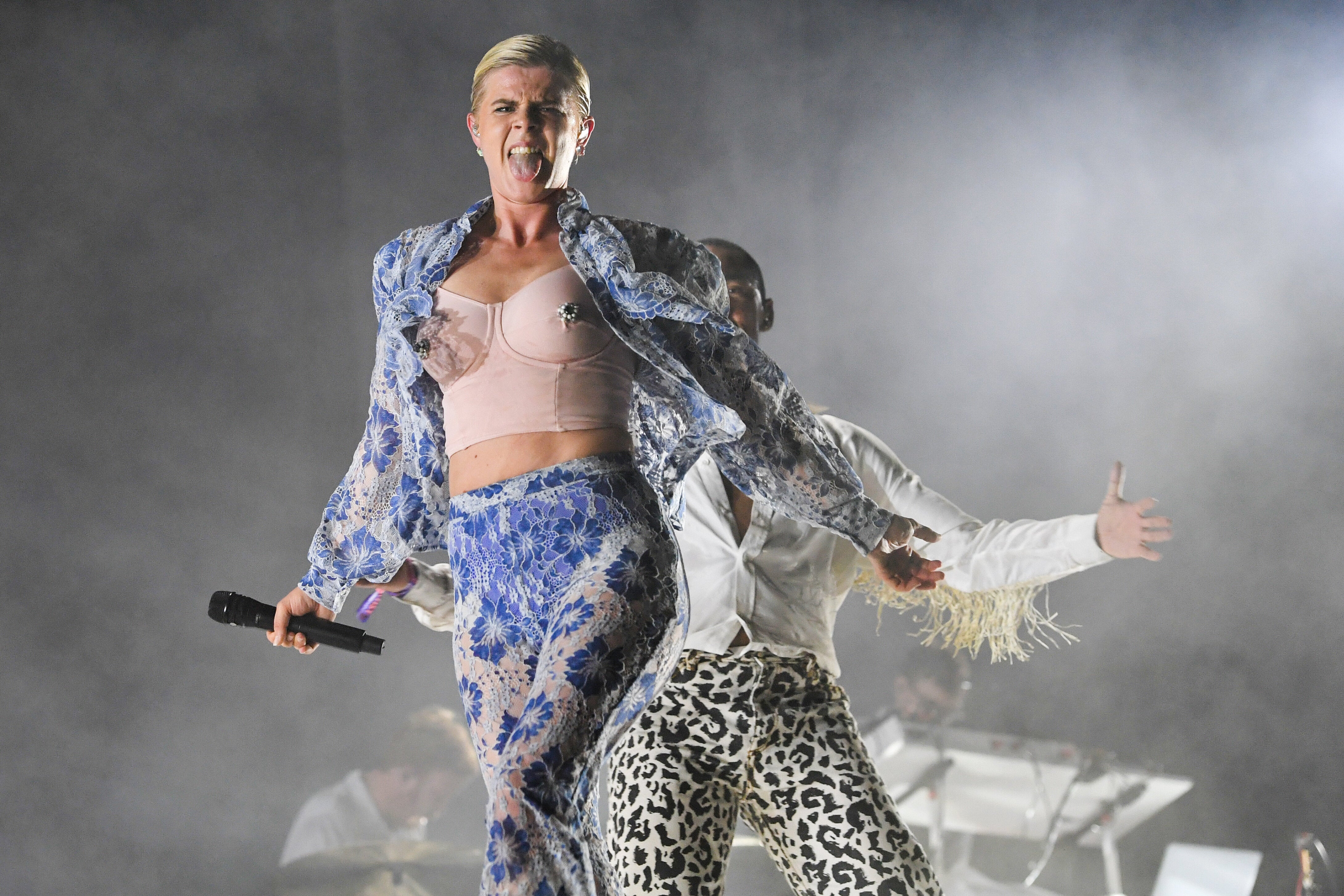 Pop Darling Robyn Explains Why She Hated Elon Musk 'Before It Was Cool'