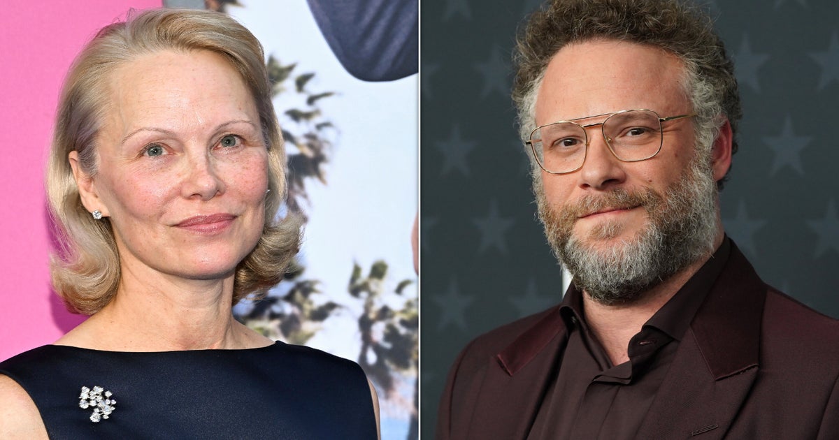 Pamela Anderson Says It Was 'Yucky' Being Near Seth Rogen At Golden Globes