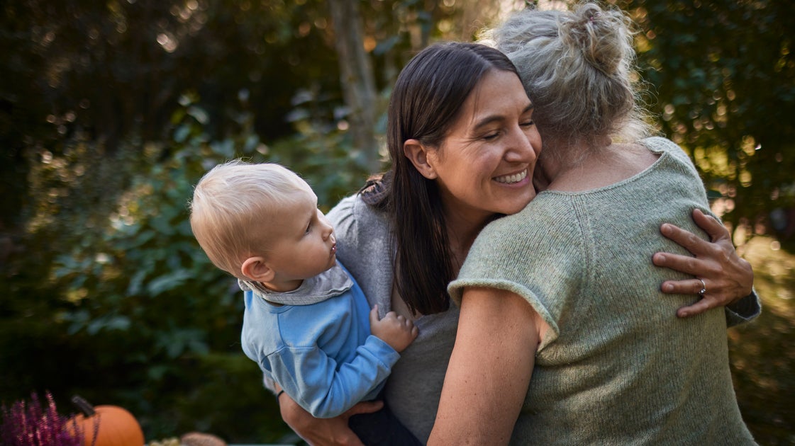 This Is How Ditching Alcohol Affects Your Relationships