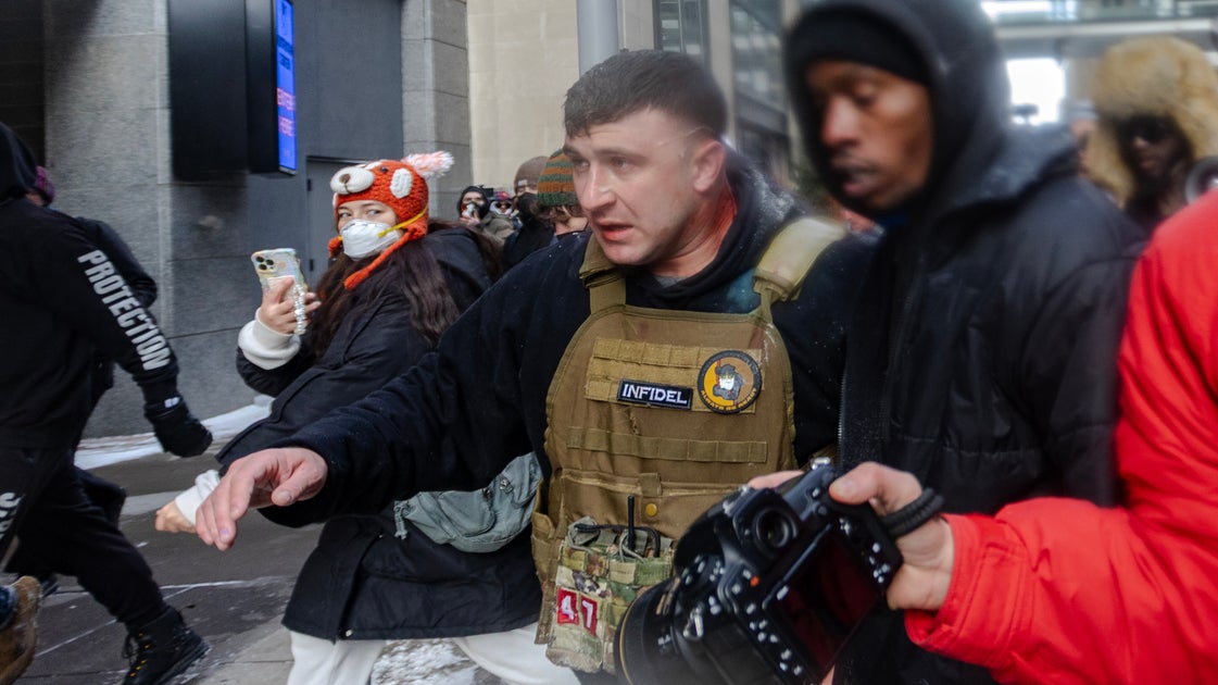 Anti-ICE Demonstrators Chase Off Pardoned Jan. 6 Rioter With Water Balloons At Minneapolis Rally