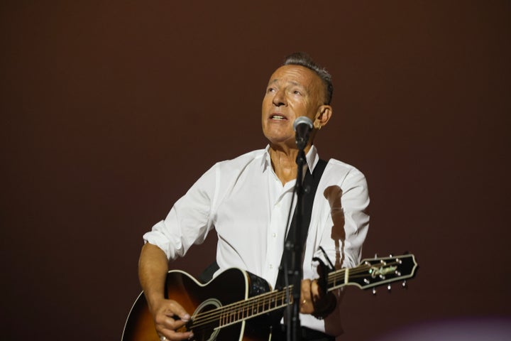 Bruce Springsteen accuses ICE of 1 Bruce Springsteen denounced the “Gestapo tactics” of immigration authorities while dedicating a song to Renee Good, the Minnesota woman who was murdered by an ICE agent in Minneapolis earlier this month.